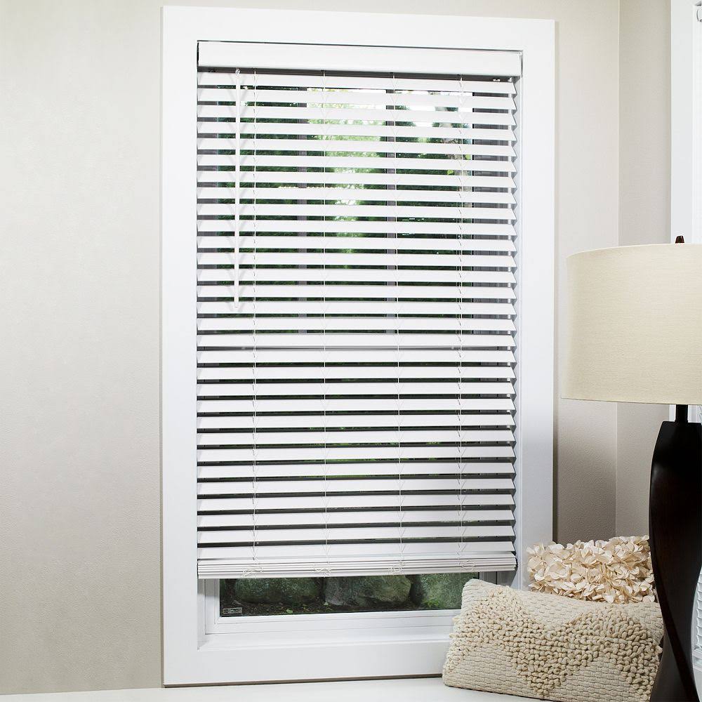 White Cordless Flat Slat Blind B78654