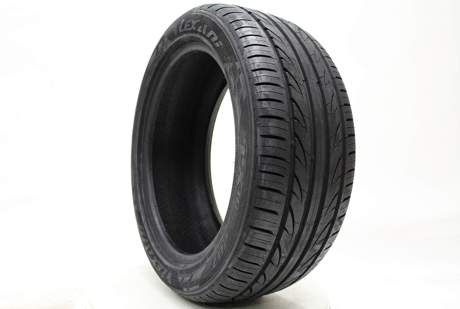 255/55R18XL 109V BSW Tire P836