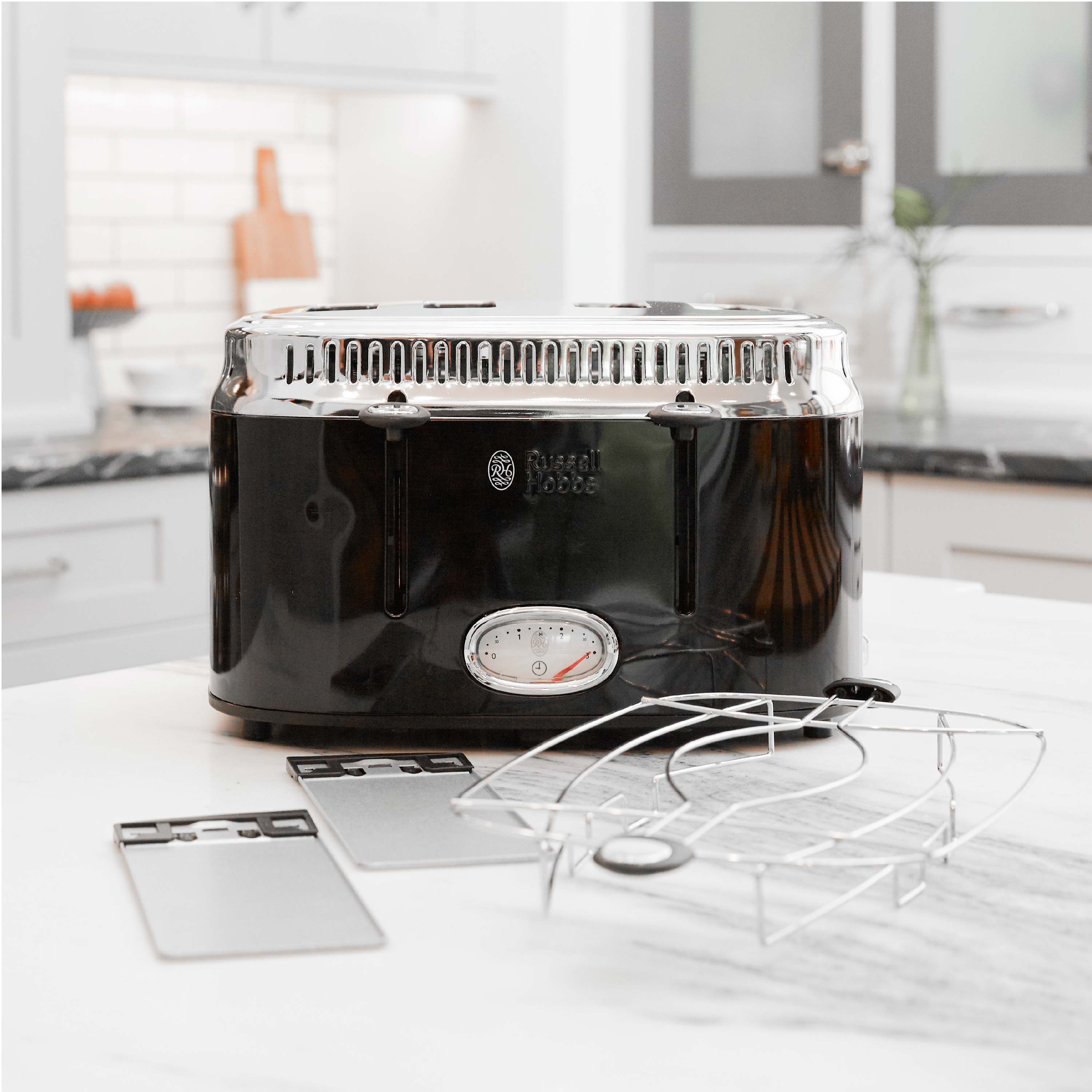 4-Slice Toaster, Black E353