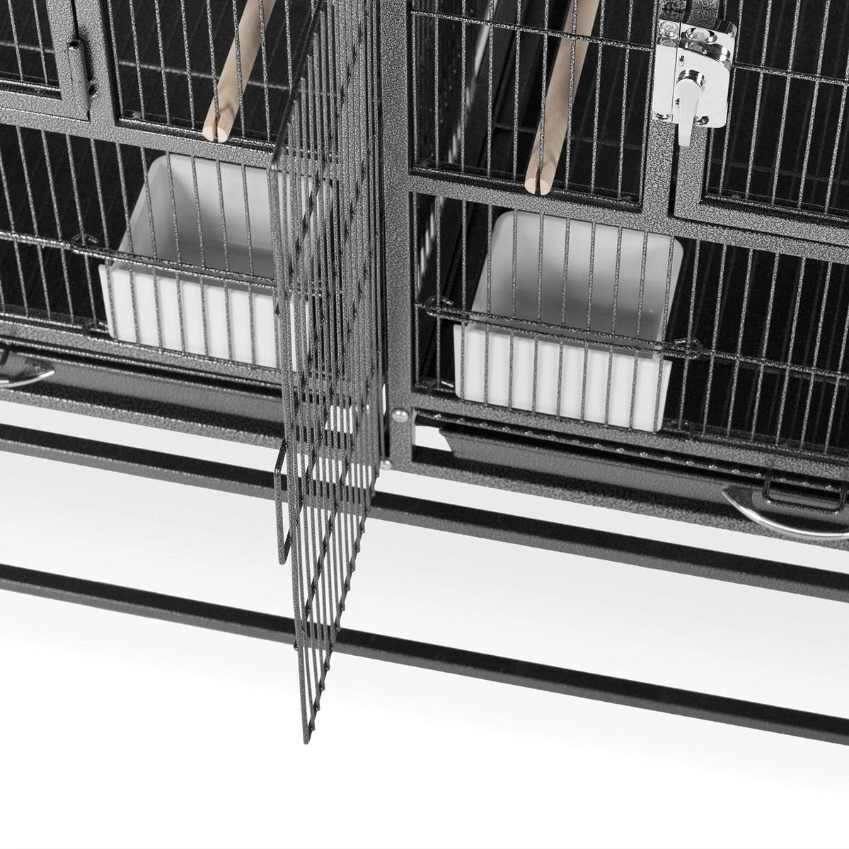 Divided Breeder Cage G559