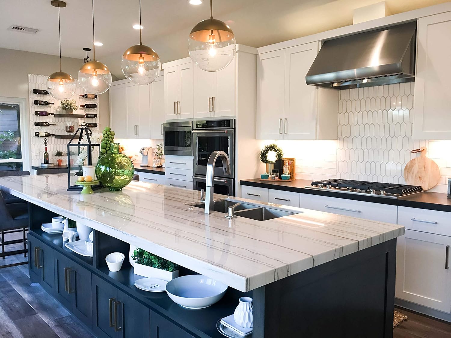 Stainless Steel Wall Range Hood with Baffle Filters H485