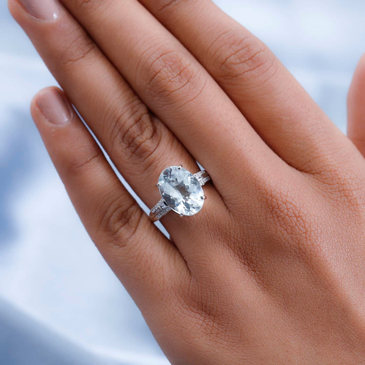 10K White Gold Oval Blue Aquamarine White Diamond Ring Size 9 Ct 4.25 G-H Color I3 Clarity Q21881