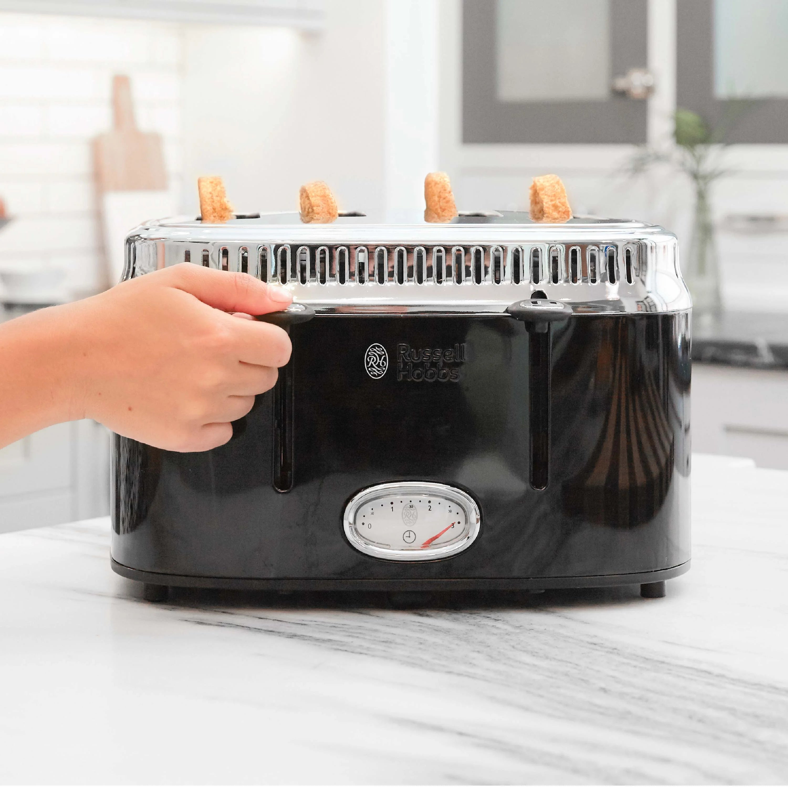 4-Slice Toaster, Black E353