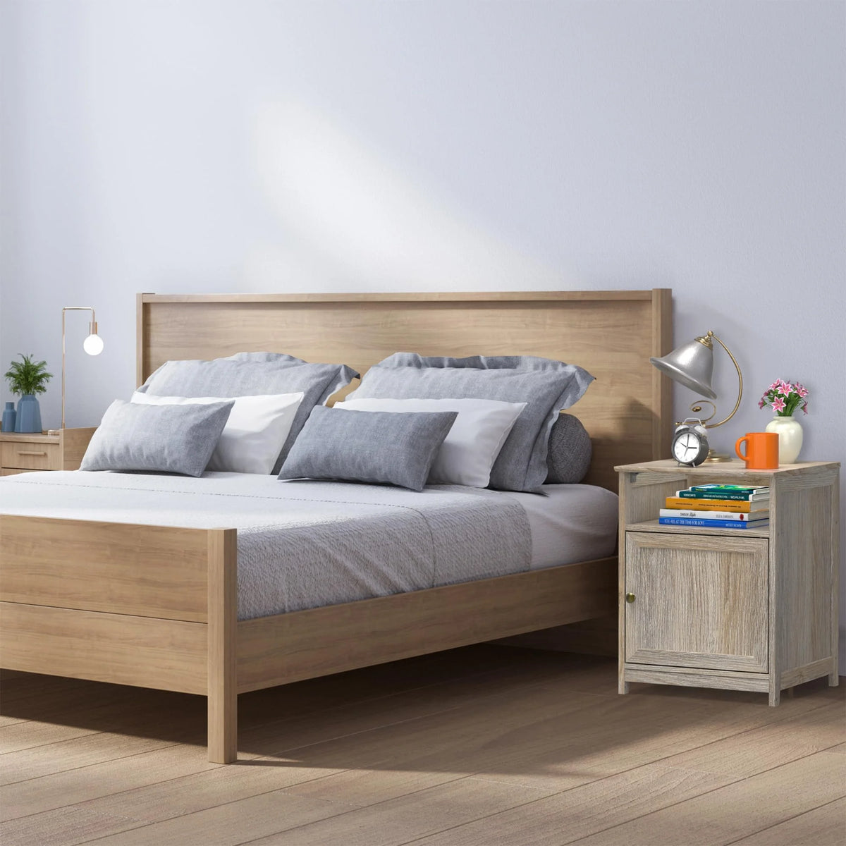 Maple End Table Z5933